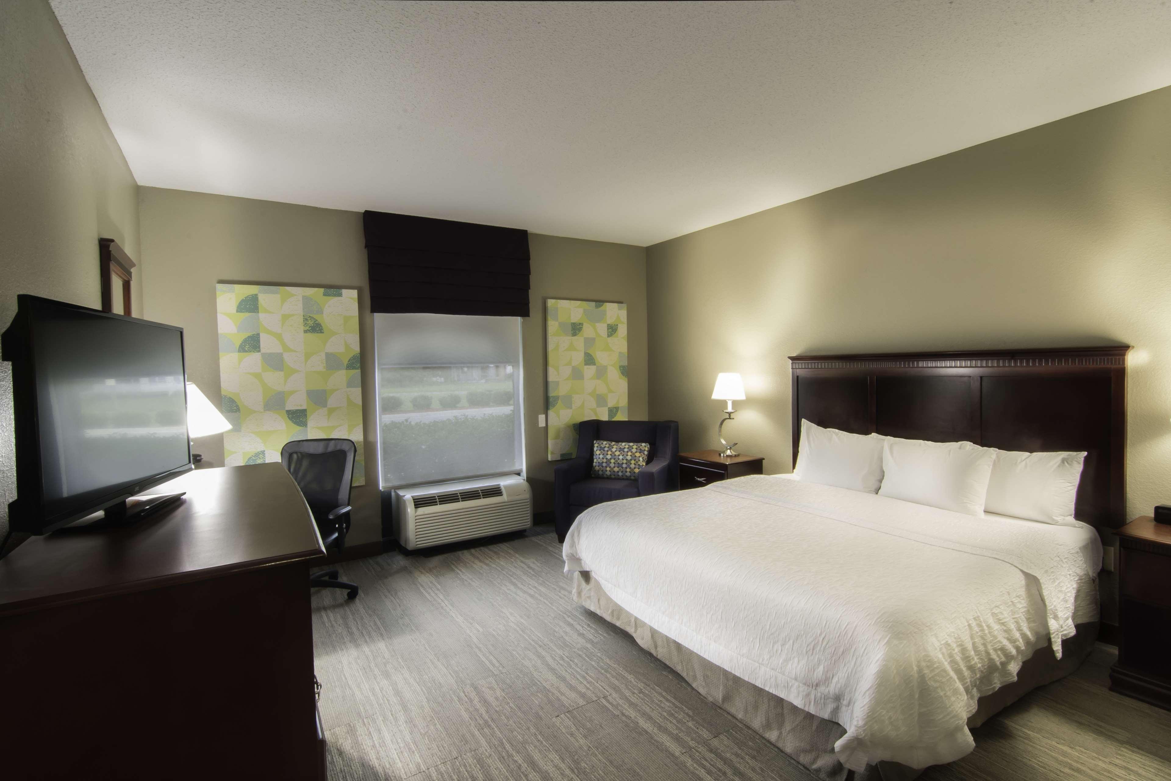 Hampton Inn Kingsland Bagian luar foto