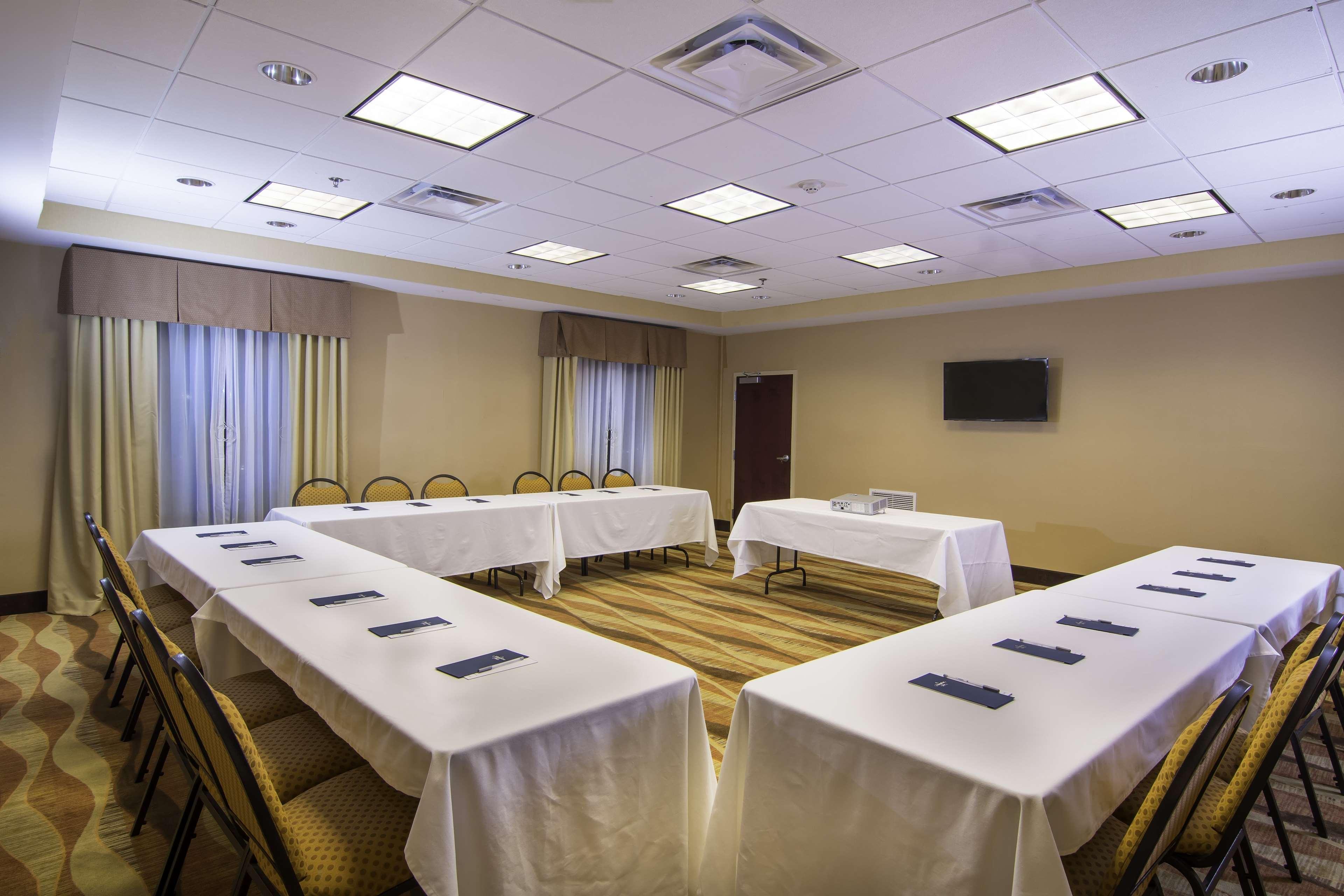 Hampton Inn Kingsland Bagian luar foto
