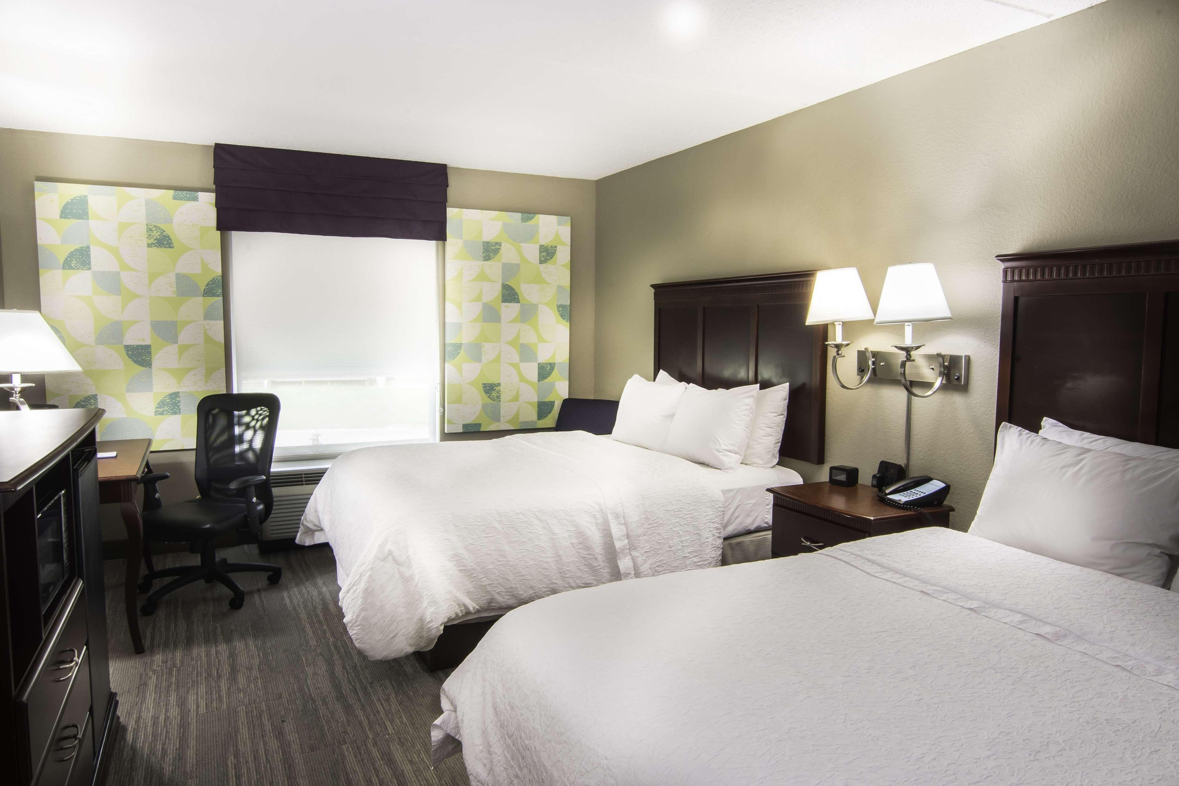 Hampton Inn Kingsland Bagian luar foto