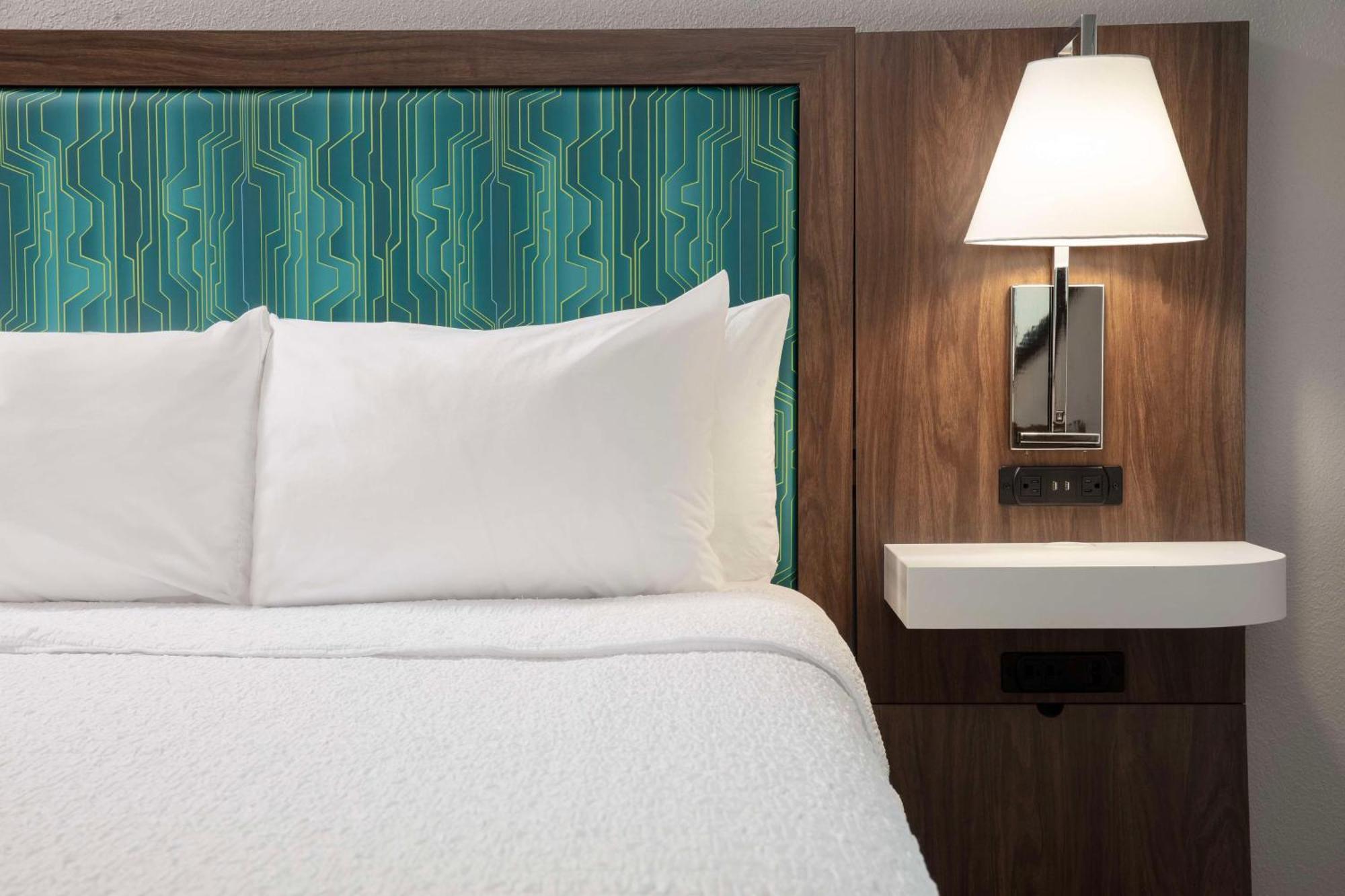 Hampton Inn Kingsland Bagian luar foto